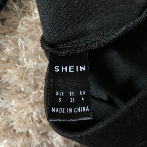 Black and Gold Tied Hem Crop Top & Leggings Set - Picture 6 of 6